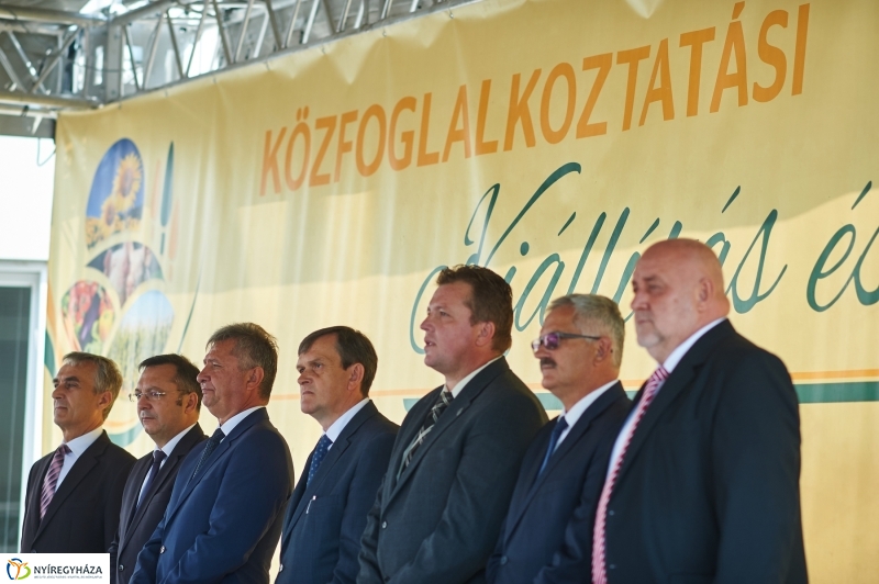 Közfoglalkoztatási kiállítás 2018 - fotó Szarka Lajos