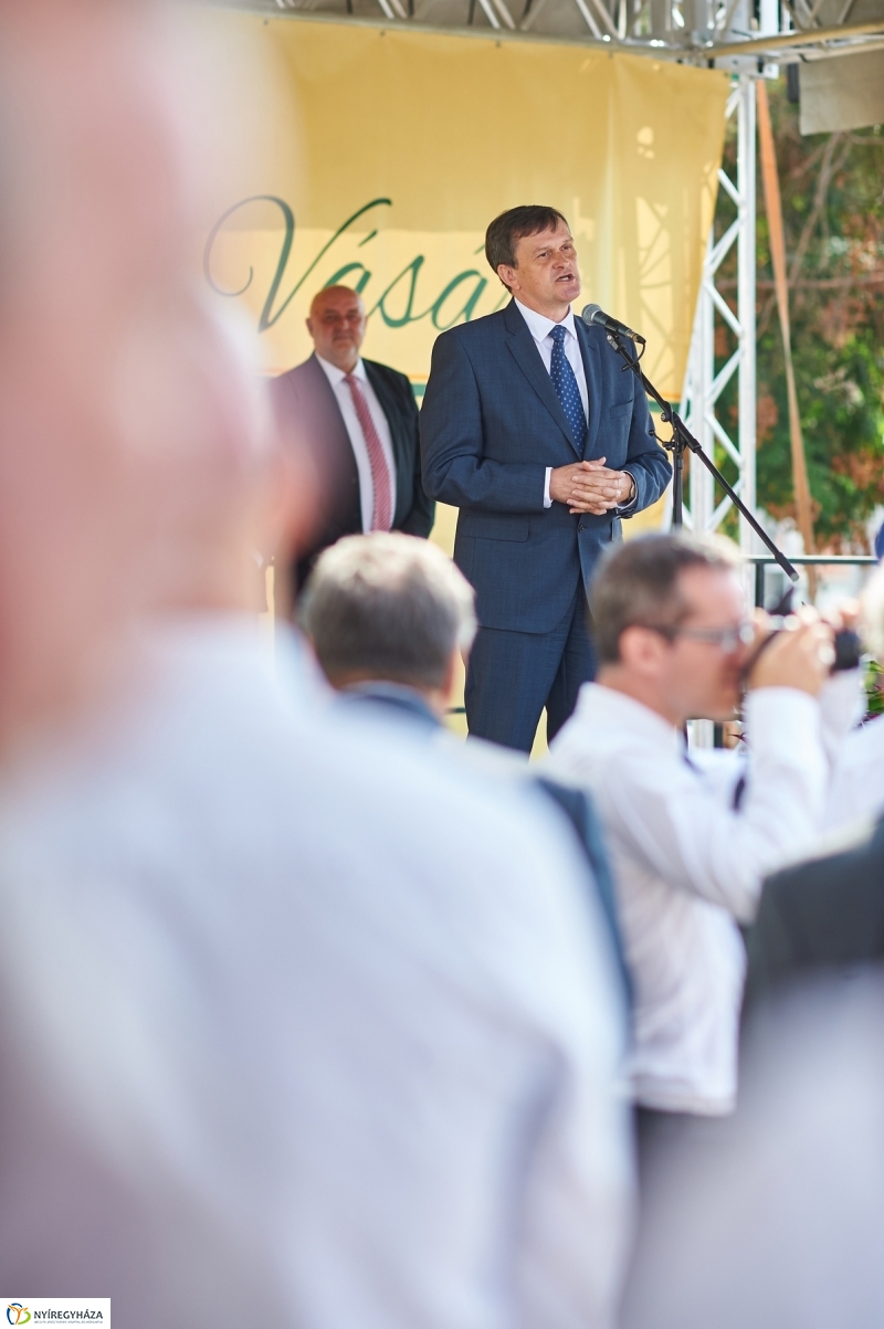 Közfoglalkoztatási kiállítás 2018 - fotó Szarka Lajos