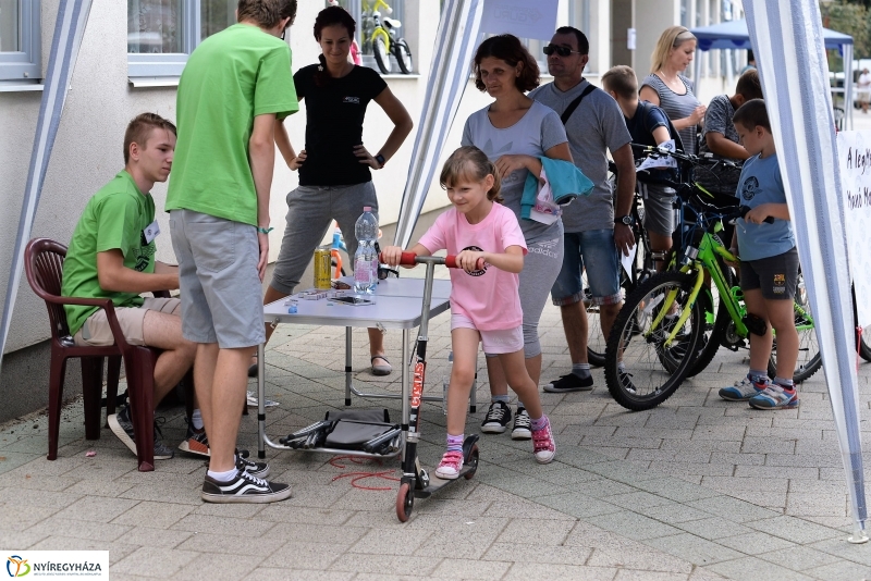 Mini Manó motoros találkozó - fotó Trifonov Éva