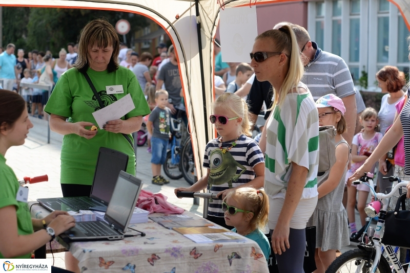 Mini Manó motoros találkozó - fotó Trifonov Éva