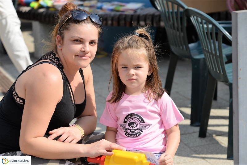 Mini Manó motoros találkozó - fotó Trifonov Éva