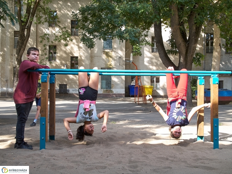 Szabadtéri játékok a Bárcziban - fotó Szarka Lajos