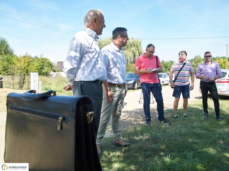 Nagyszabású szennyvízcsatorna-hálózat fejlesztés