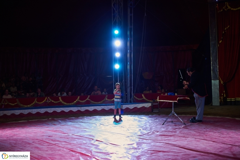 Egy kis cirkusz - fotó Szarka Lajos