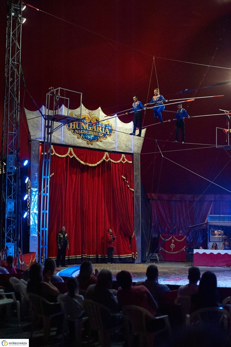 Egy kis cirkusz - fotó Szarka Lajos