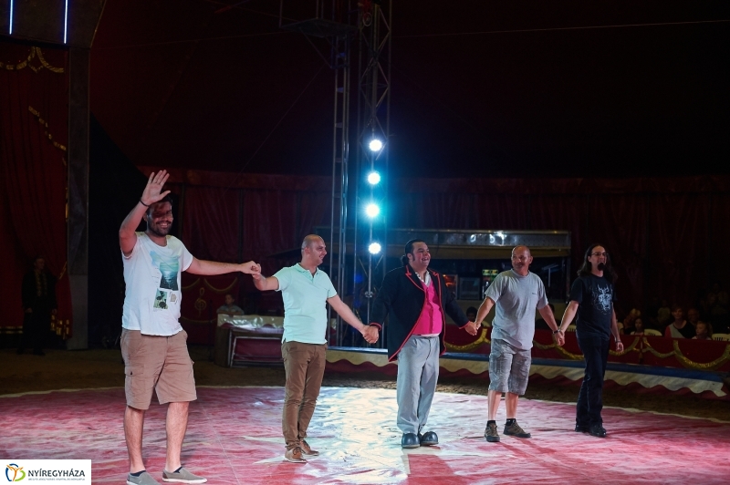 Egy kis cirkusz - fotó Szarka Lajos