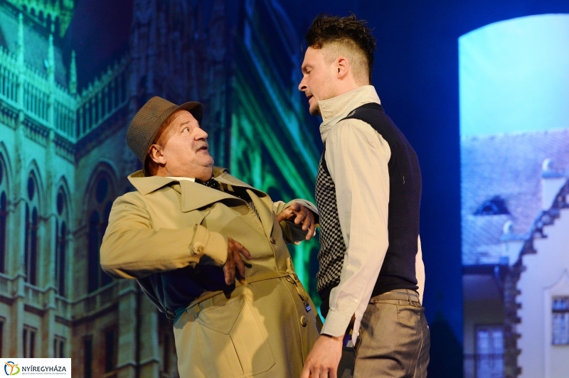 Meseautó a Móricz Zsigmond Színházban-fotó Trifonov Éva