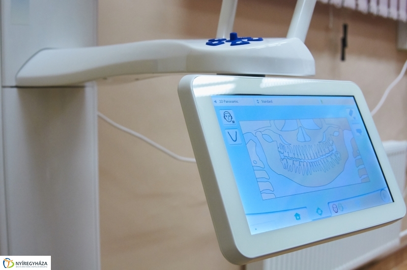 Fogászati röntgen szemle - fotó Szarka Lajos
