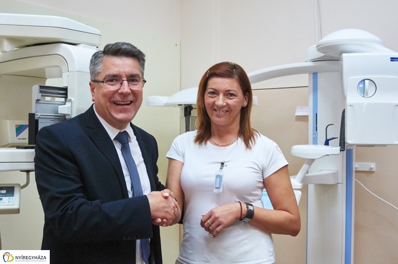 Fogászati röntgen szemle - fotó Szarka Lajos