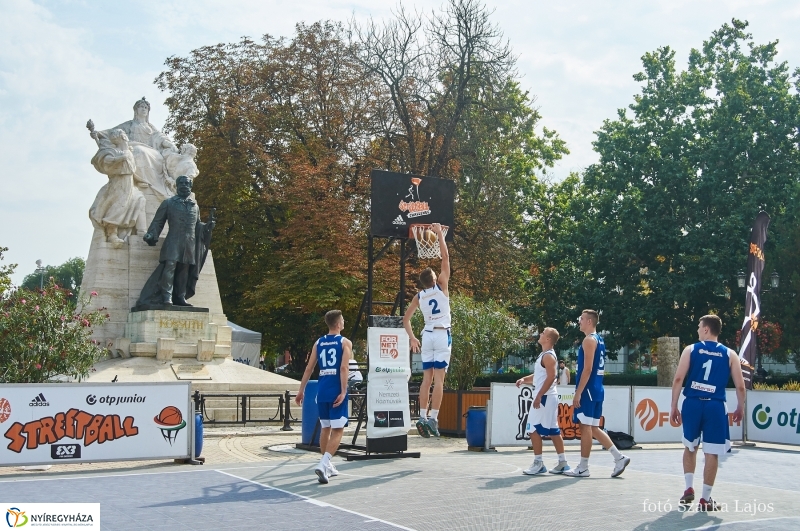 Streetball a belvárosban - fotó Szarka Lajos