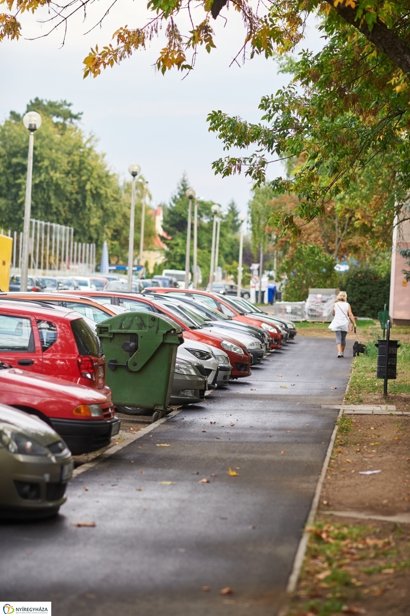 Járda és kerékpárút fejlesztés - fotó Szarka Lajos
