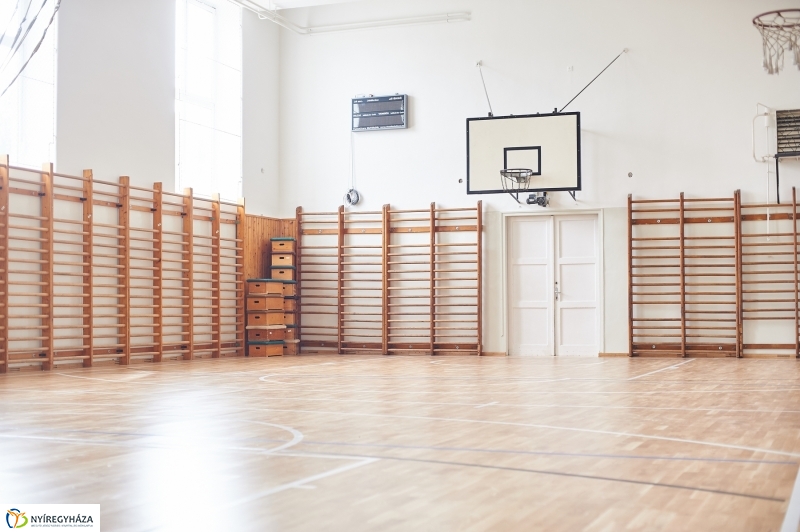 Fejlesztés az Apáczai iskolában - fotó Szarka Lajos