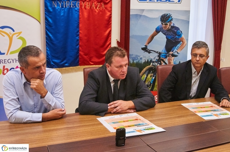 Bringaváros beharangozó - fotó Szarka Lajos