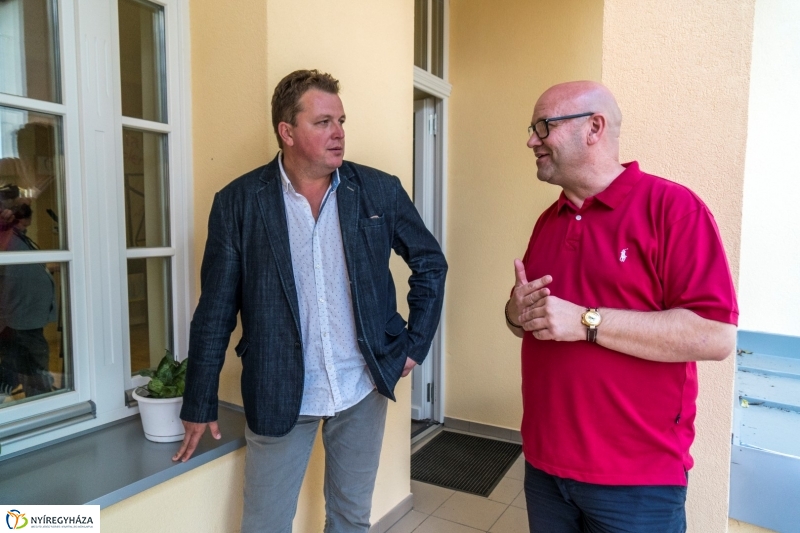 Mustárház bejárás - fotó Kohut Árpád