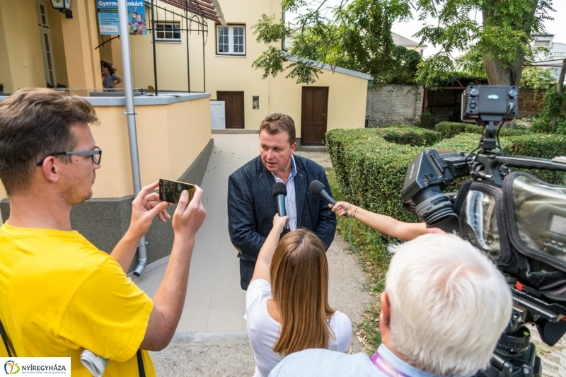 Mustárház bejárás - fotó Kohut Árpád