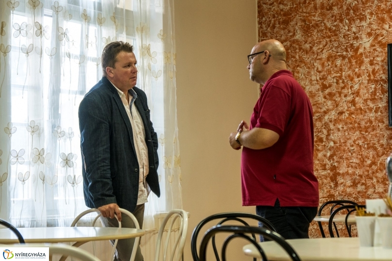 Mustárház bejárás - fotó Kohut Árpád