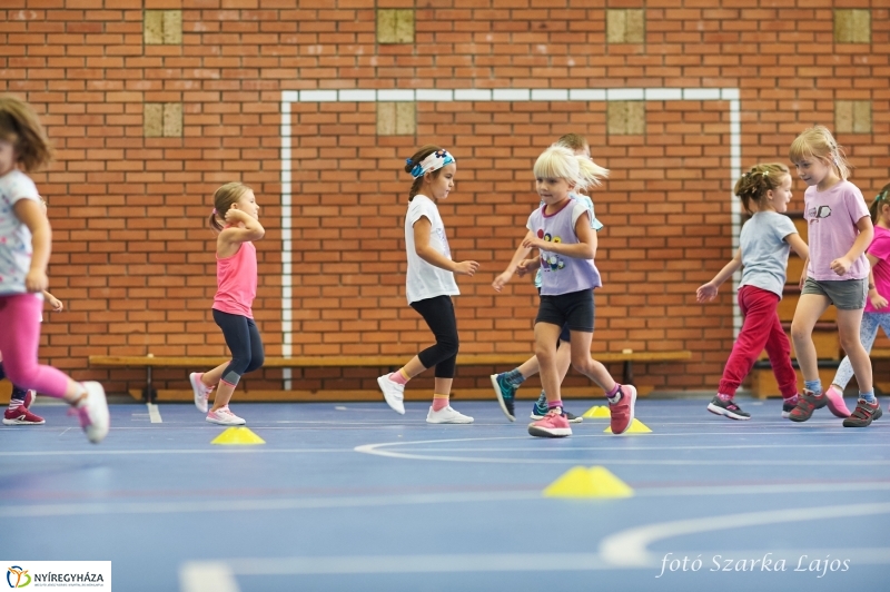 Mozdulj Nyíregyháza zenés gyerektorna