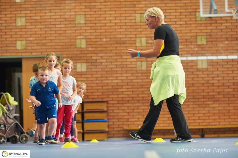 Mozdulj Nyíregyháza zenés gyerektorna