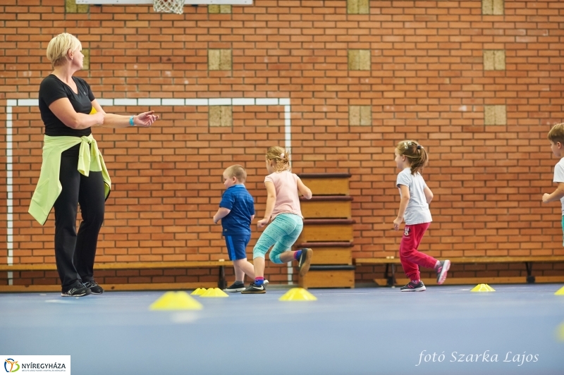 Mozdulj Nyíregyháza zenés gyerektorna