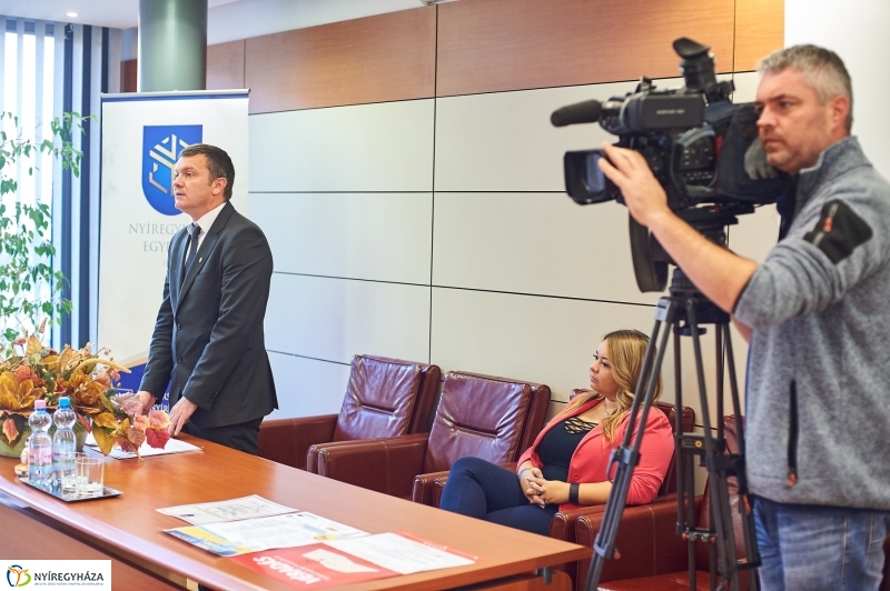 Őszi programok az egyetemen - fotó Szarka Lajos