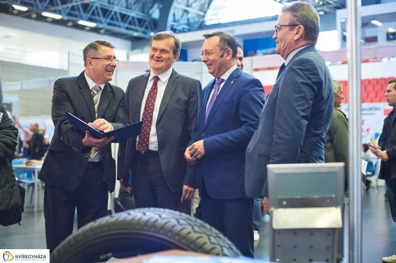 Kelet Állásbörze az Arénában - fotó Szarka Lajos