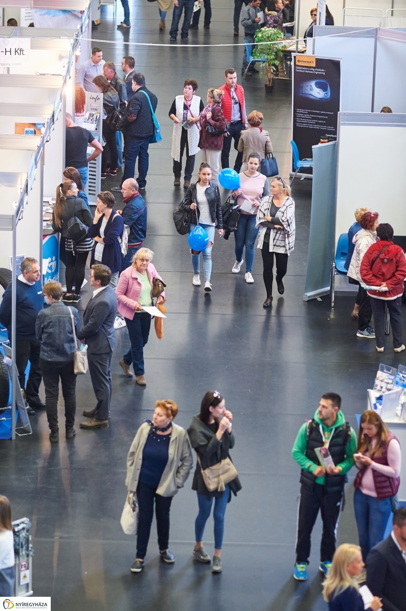 Kelet Állásbörze az Arénában - fotó Szarka Lajos