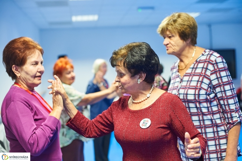 Mozdulj Nyíregyháza senior táncház