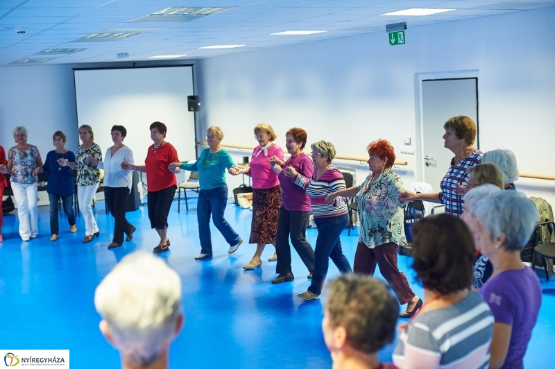 Mozdulj Nyíregyháza senior táncház