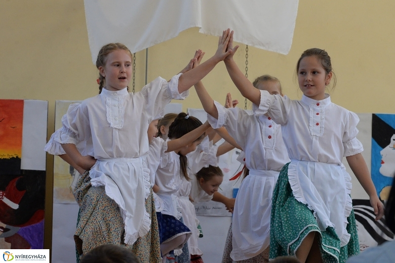 Aranyos iskolák tehetség-gálája - fotó Trifonov Éva