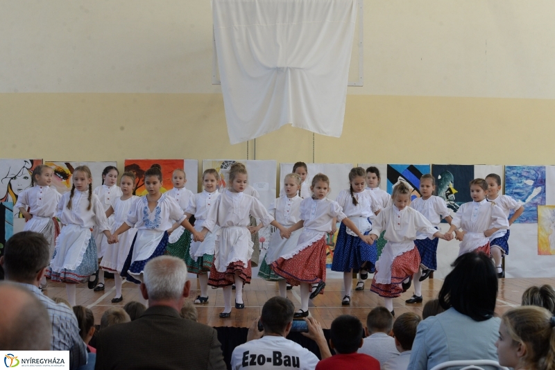 Aranyos iskolák tehetség-gálája - fotó Trifonov Éva