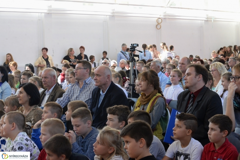 Aranyos iskolák tehetség-gálája - fotó Trifonov Éva