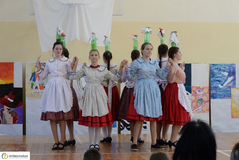 Aranyos iskolák tehetség-gálája - fotó Trifonov Éva