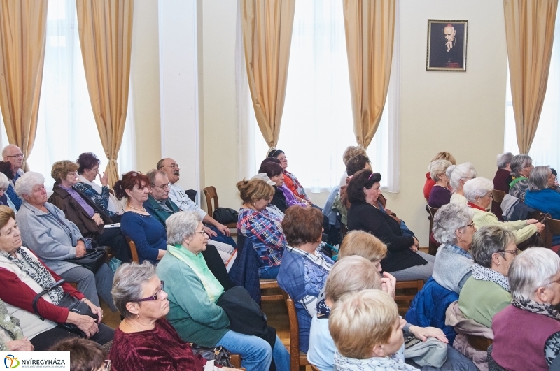 Idősek Akadémiája 20181002 - fotó Szarka Lajos
