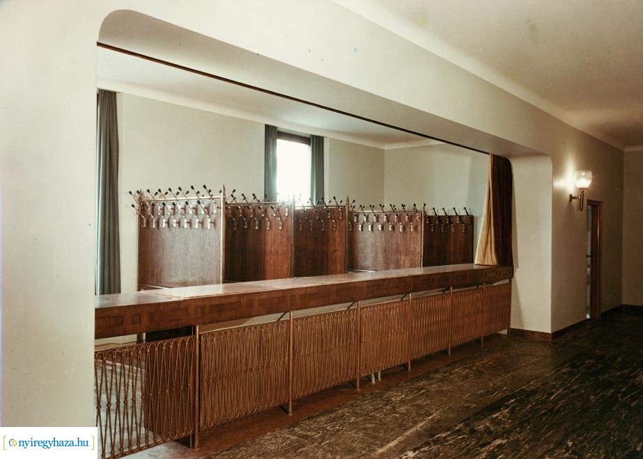 60 éve nyitották meg az akkoriban felújított nyíregyházi színházat