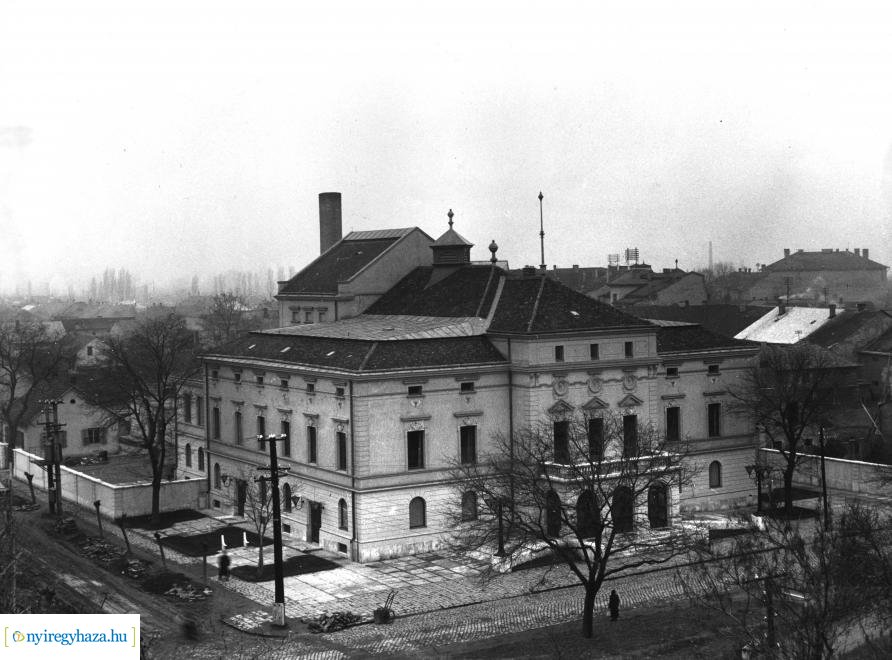 60 éve nyitották meg az akkoriban felújított nyíregyházi színházat