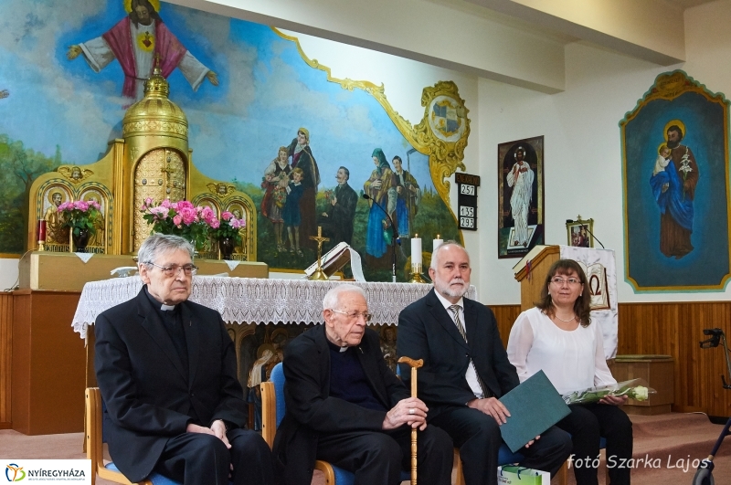 Szépkorú köszöntése Dr Katona István