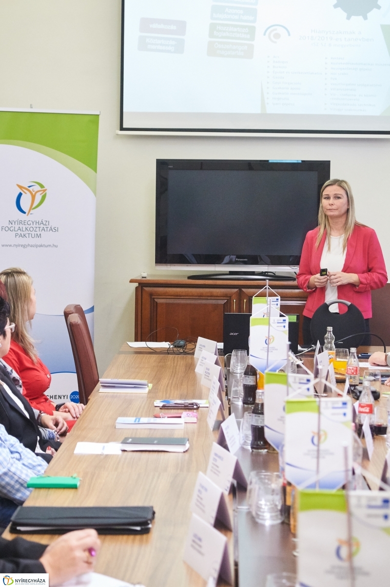 Foglalkoztatási paktum 20181003 - fotó Szarka Lajos