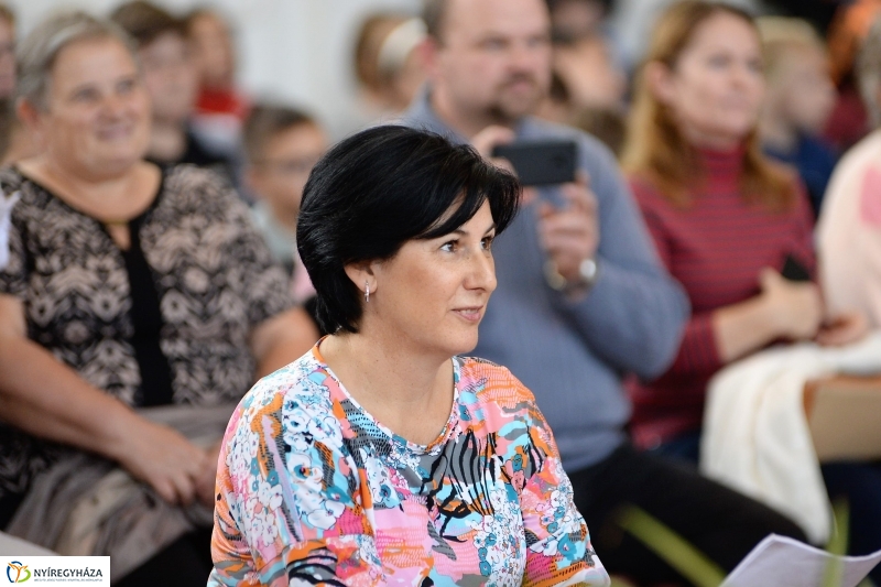 Szőlőszemeket, Szőlőfürtöket avattak 2018 - fotó Trifonov Éva