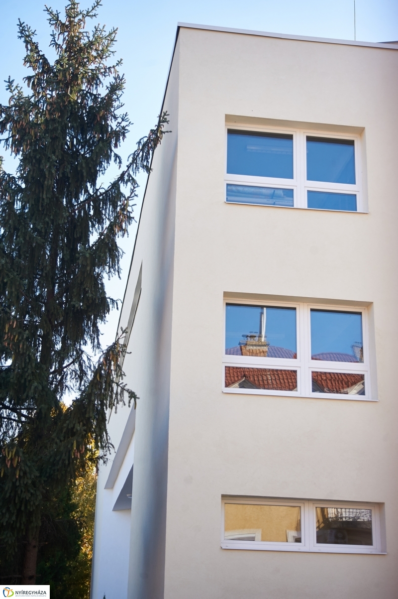 Helyszíni szemle a Vasvári gimnáziumban - fotó Szarka Lajos