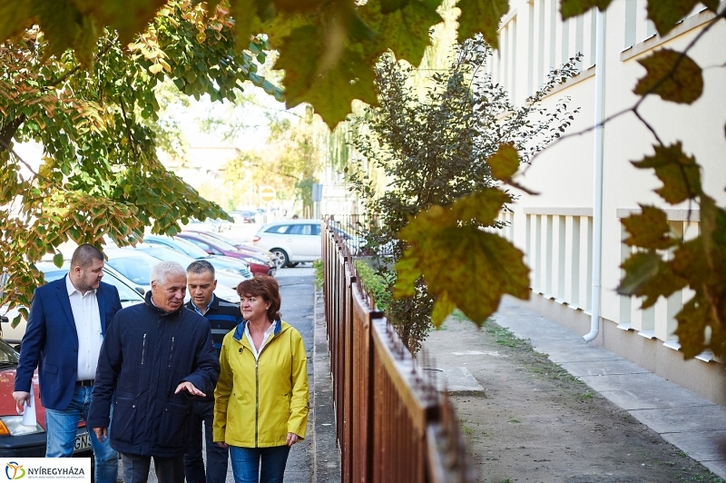 Helyszíni szemle a Vasvári gimnáziumban - fotó Szarka Lajos