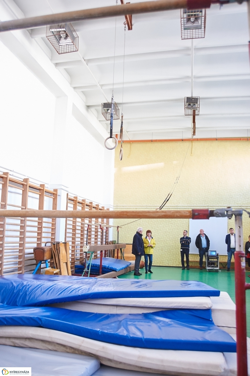 Helyszíni szemle a Vasvári gimnáziumban - fotó Szarka Lajos