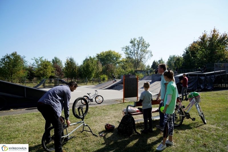 Bringaváros 7.1 kertvárosi pecsétgyűjtő pont - Fotó Kohut Árpád