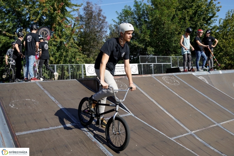 Bringaváros 7.1 kertvárosi pecsétgyűjtő pont - Fotó Kohut Árpád