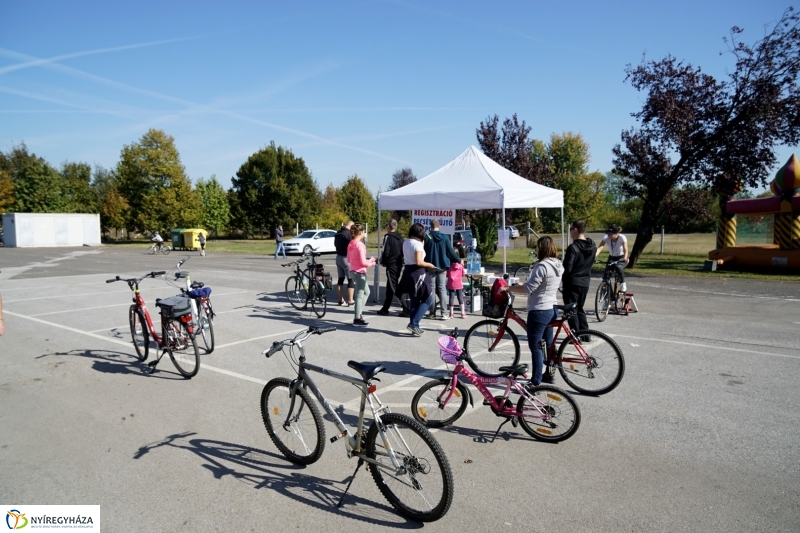Bringaváros 7.1 kertvárosi pecsétgyűjtő pont - Fotó Kohut Árpád