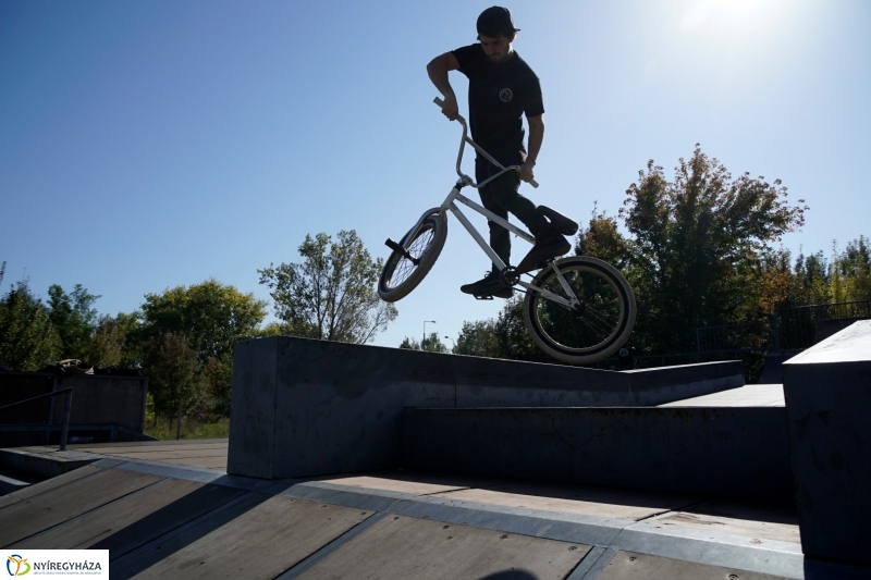 Bringaváros 7.1 kertvárosi pecsétgyűjtő pont - Fotó Kohut Árpád