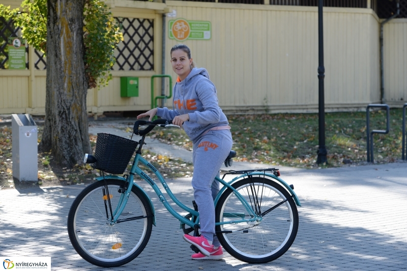 Bringaváros 7.1 Sóstófürdő-fotó Trifonov Éva