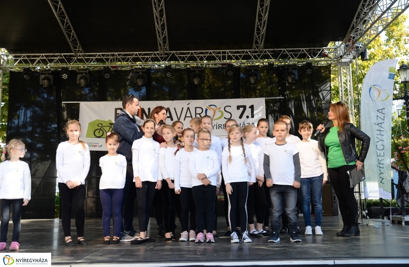 Bringaváros 7.1 Belváros-fotó Trifonov Éva