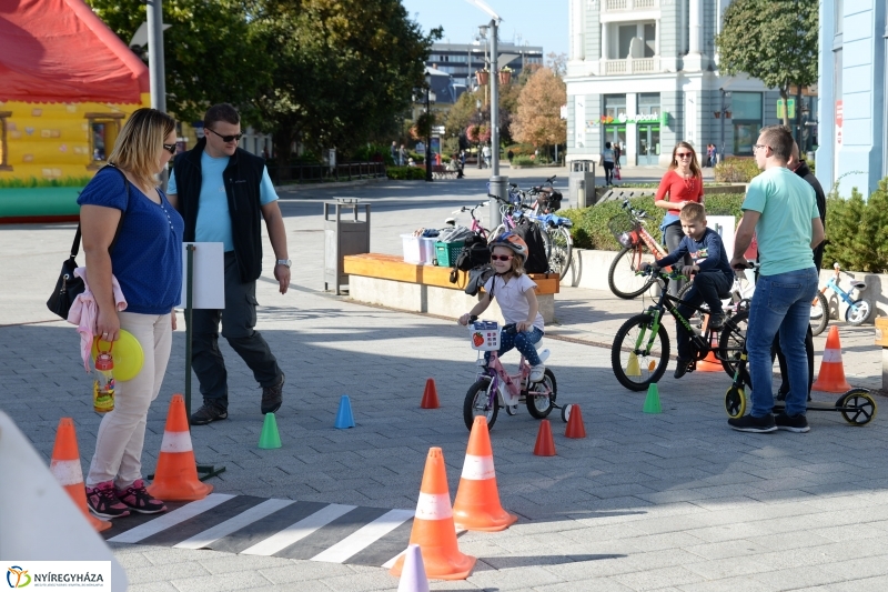 Bringaváros 7.1 Belváros-fotó Trifonov Éva