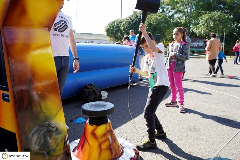 Bringaváros 7.1 100 éves patika pecsétgyűjtő pont - Fotó Kohut Árpád