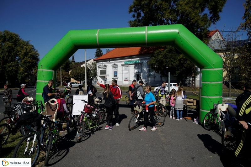 Bringaváros 7.1 100 éves patika pecsétgyűjtő pont - Fotó Kohut Árpád